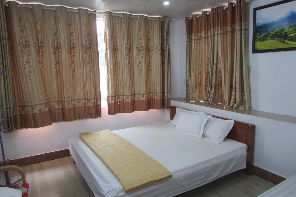 River Queen Guest House Ha Giang Buitenkant foto